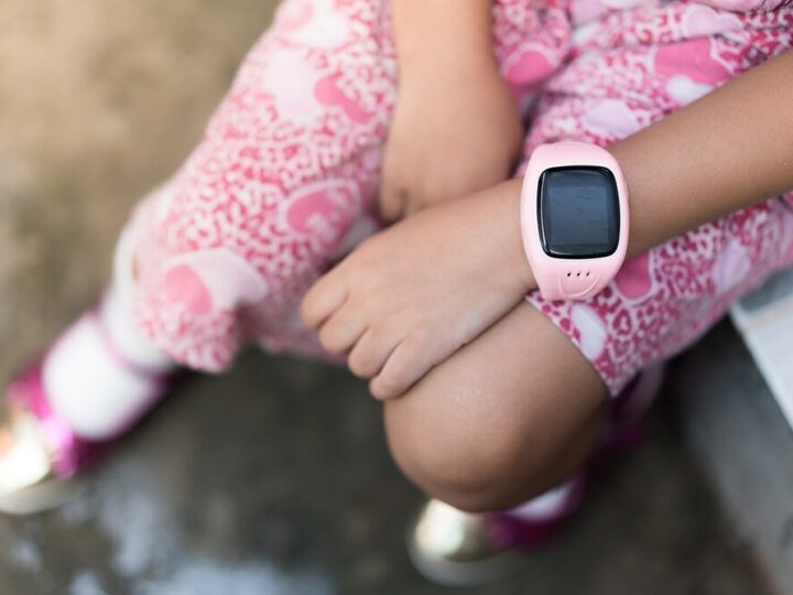 Smartwatch na komunię – jak wybrać idealny model dla dziecka?