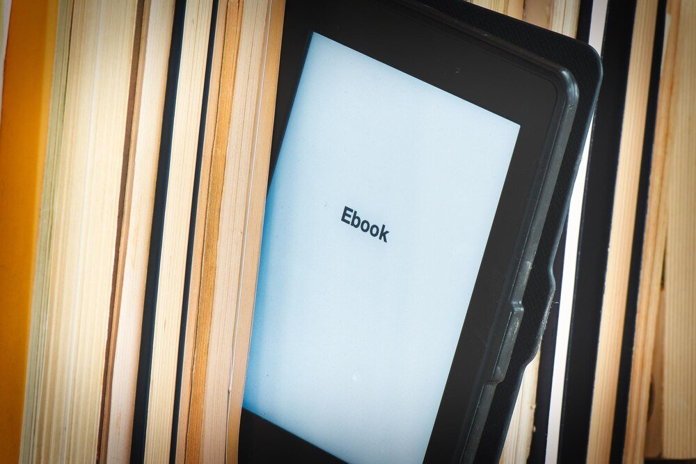 Jak wybrać odpowiedni format e-booka: EPUB vs MOBI