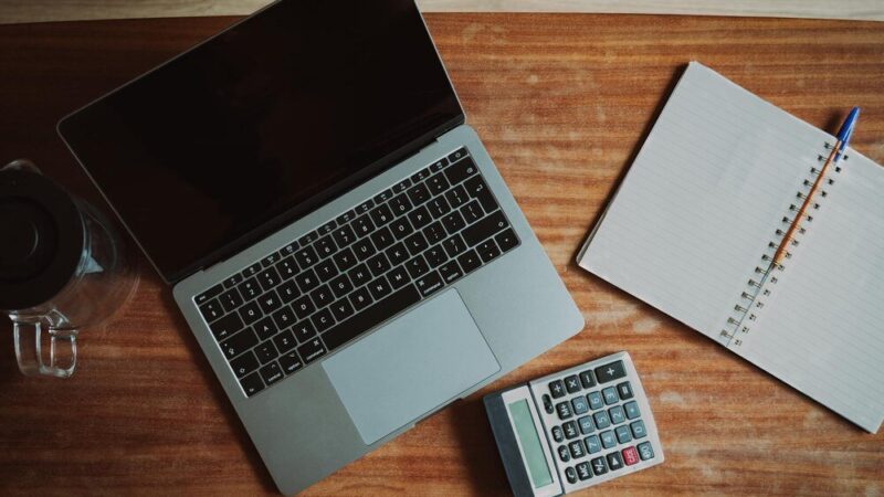 Najlepsze laptopy do 1000 zł – wybór dla budżetowych użytkowników