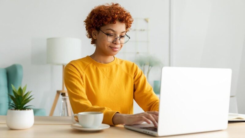 Jak korzystać z Chat GPT – praktyczne przykłady zastosowań