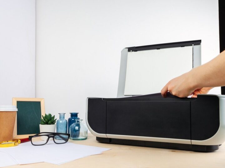 Jak połączyć drukarkę z WiFi – prosty poradnik krok po kroku