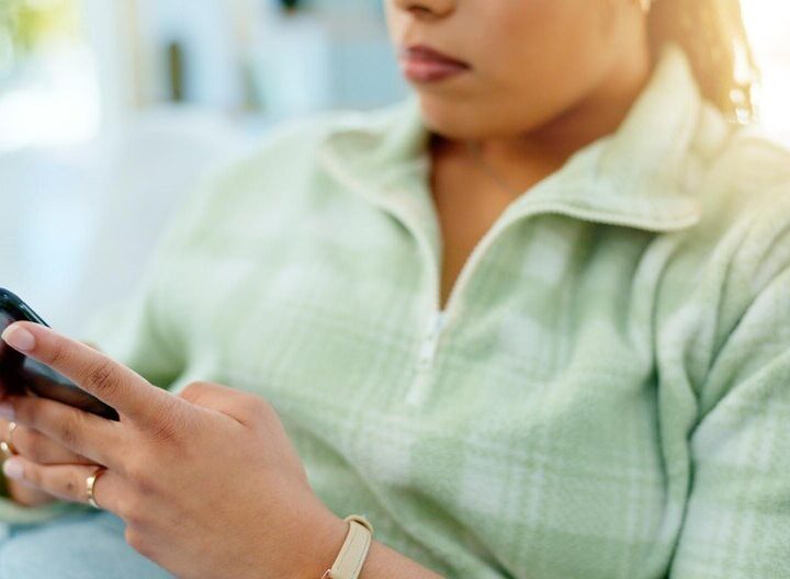 Jak sprawdzić czy SMS został odczytany – przewodnik krok po kroku