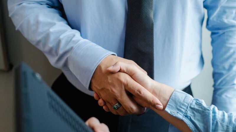 Jak outsourcing HR, księgowości i RPA zmienia sposób działania nowoczesnych przedsiębiorstw? Business services po polsku