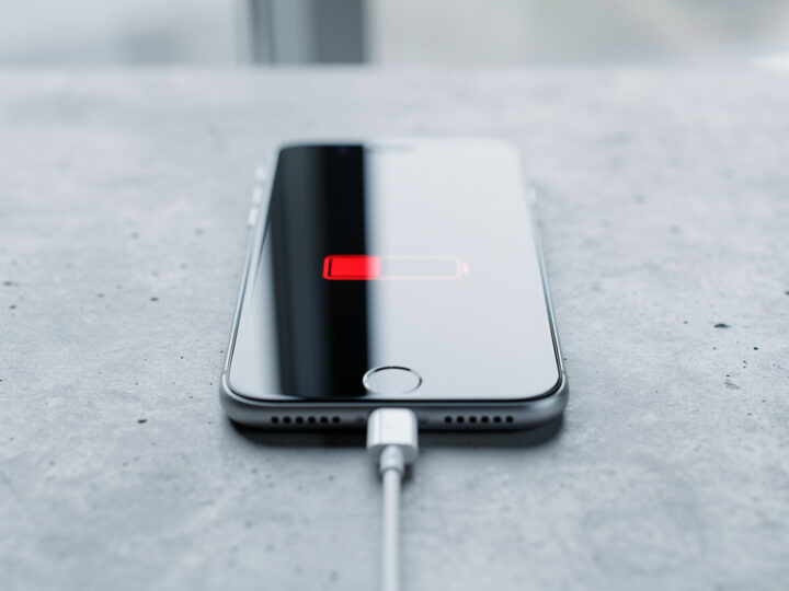 IPhone się nie ładuje – co może być przyczyną?